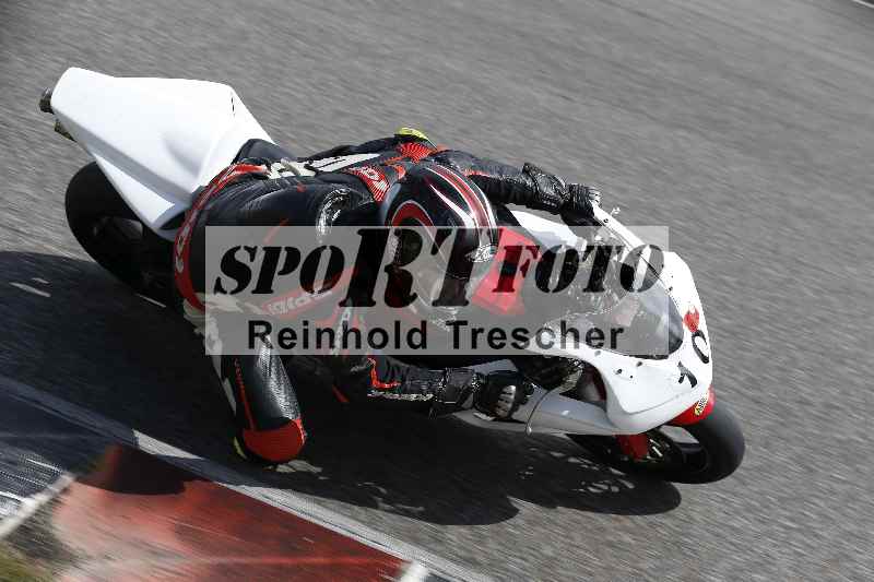/14 25.04.2024 TZ Motorsport Training ADR/Gruppe rot/10